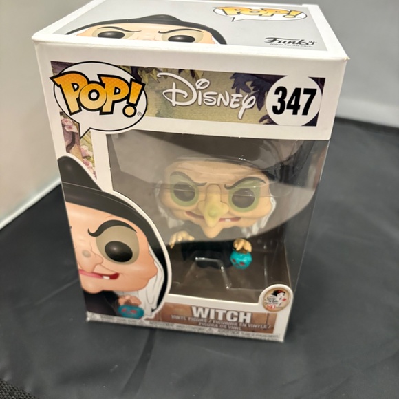Witch Snow White Funko Pop Toys - Picture 4 of 6